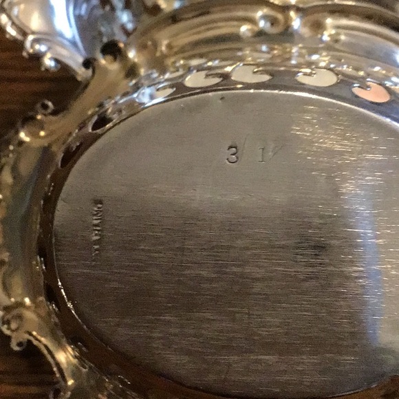 🌺. Two sterling little bowls❣️ One bowl for $70: / 2 bowls for $125.00 - Picture 4 of 4